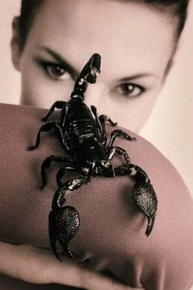 В чём опасность женщины-Скорпион: тёмные грани души