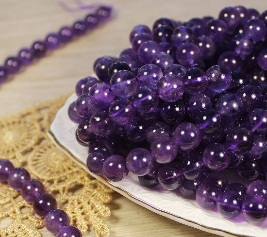 Аметистовые бусы