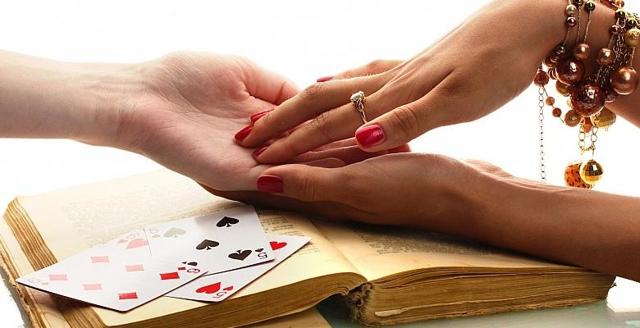 Линия карьеры на ладони: хиромантия, значение, расшифровка