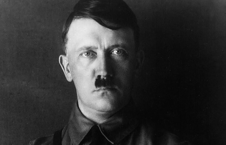 Адольф Гитлер